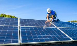 Installation et mise en production des panneaux solaires photovoltaïques à Clouange